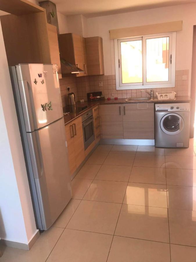 Andris Apartment Paralimni Luaran gambar